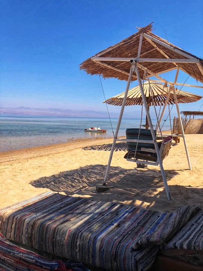 Half Moon Camp Hotel Таба Екстериор снимка