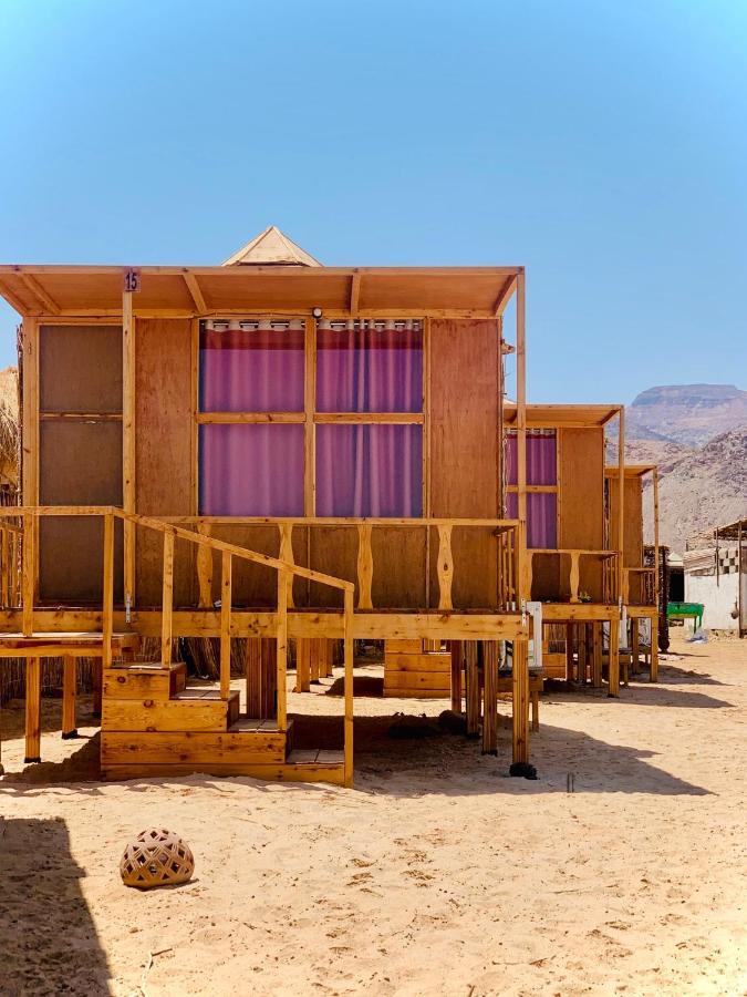 Half Moon Camp Hotel Таба Екстериор снимка