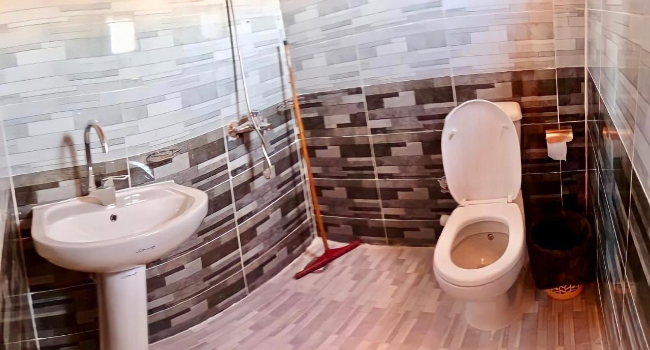 Half Moon Camp Hotel Таба Екстериор снимка