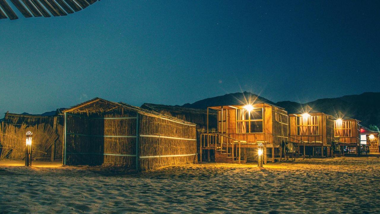 Half Moon Camp Hotel Таба Екстериор снимка